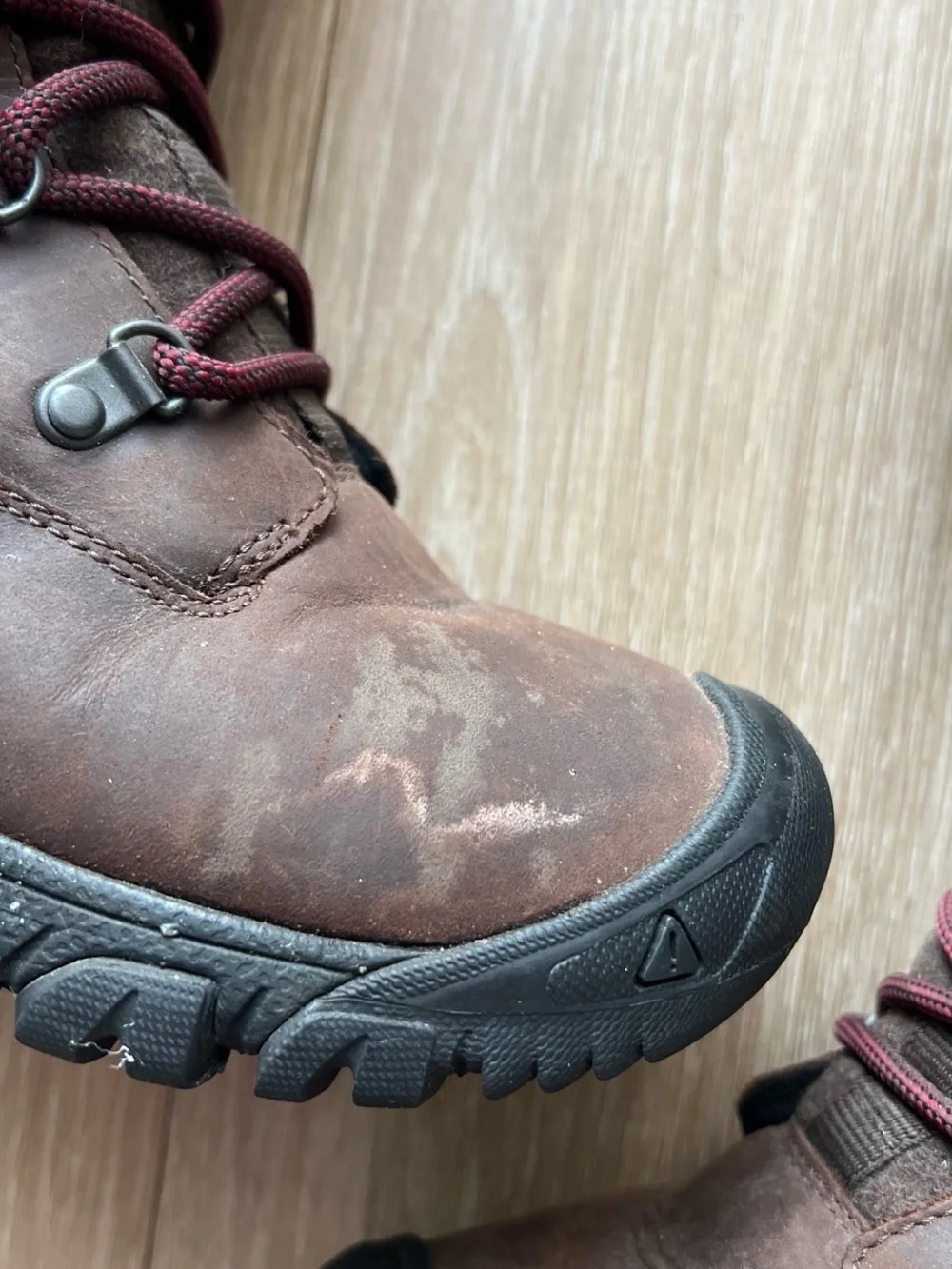 Keen Greta tall hiking boots size 7.5 waterproof